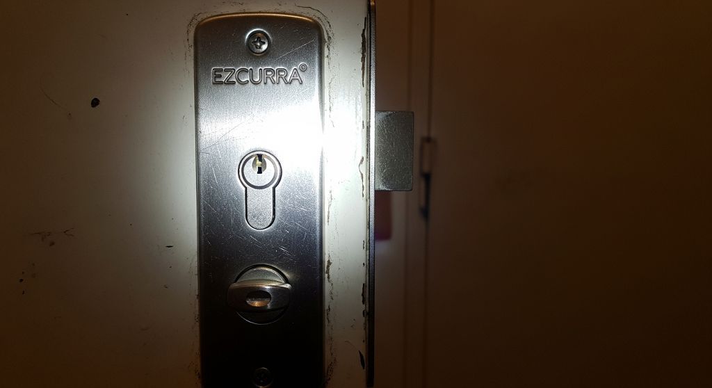 Servicio de Apertura de puertas FAC en Orcasitas